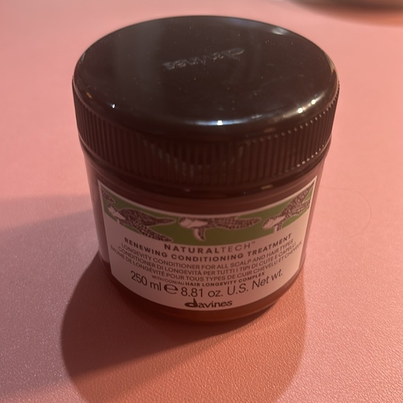 Davines Natural Tech Conditioner - Picture 5 of 5